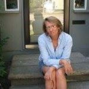 Meet your Posher, Gena